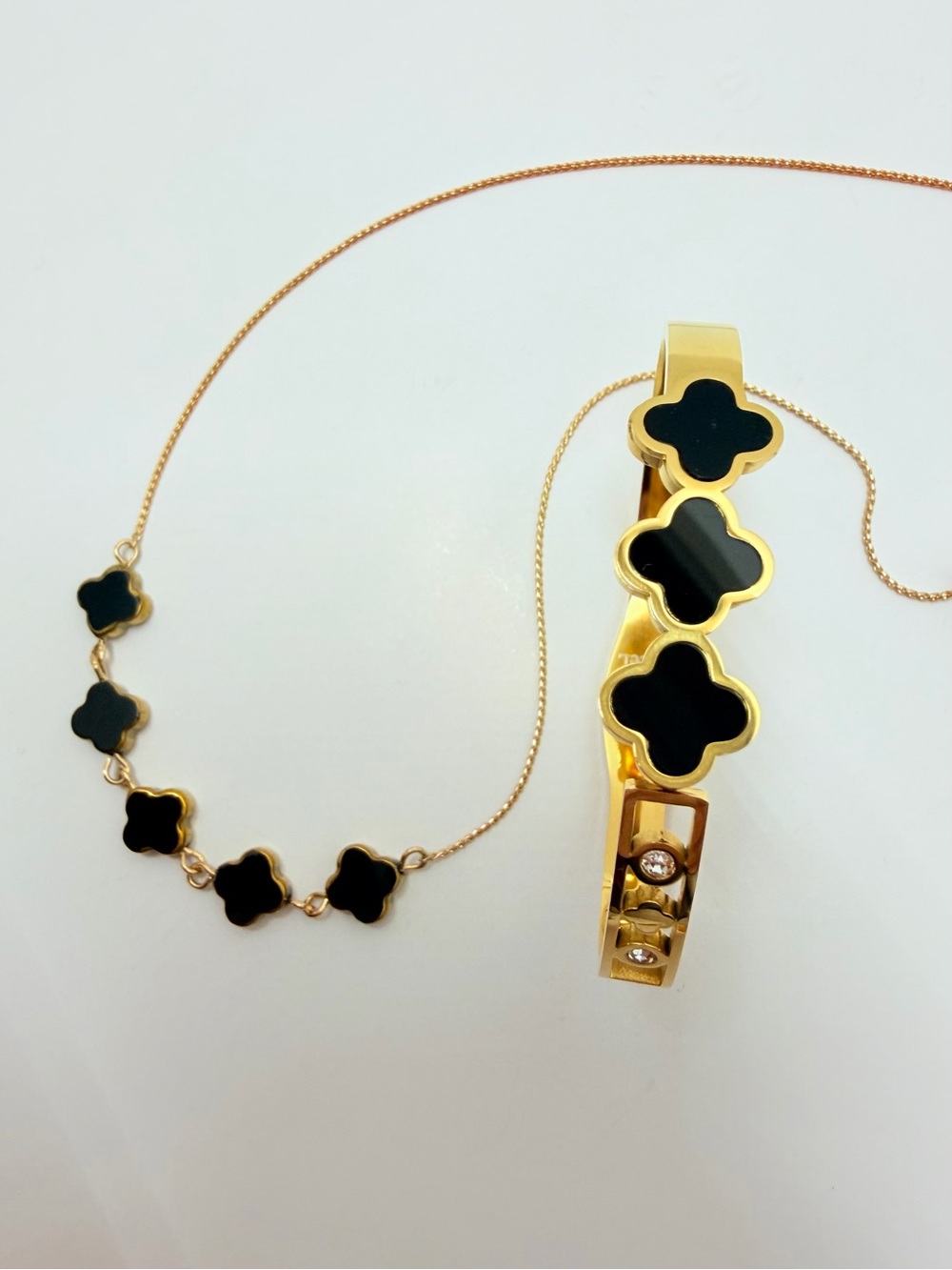 Gold and Black Clover Pendant Necklace and Bangle Set